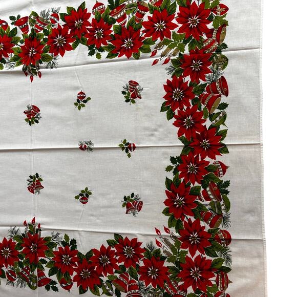 Vintage Christmas tablecloth cotton printed in festive red poinsettias border - Picture 10 of 10